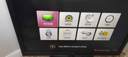 Photo of free LG 42" Tv (Addlestone KT15) #2