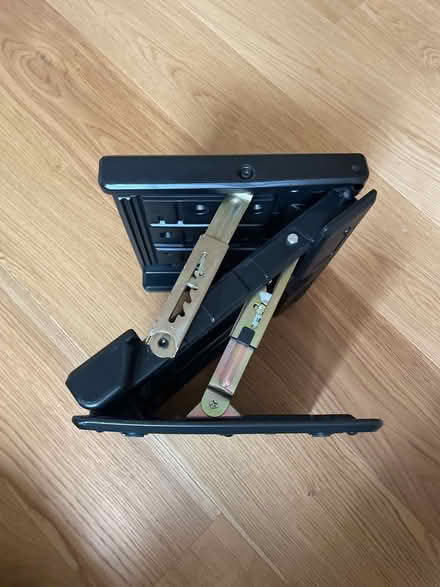 Photo of free Adjustable footrest (Huntingdon Rd & Storey's Way) #3