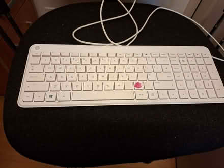 Photo of free Keyboard (Bilton CV22) #1