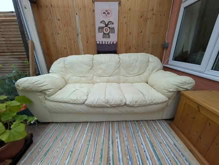 Photo of free Sofa (Old Stratford MK19) #1