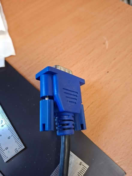 Photo of free Monitor with screw on lead to pc (Bilton CV22) #2