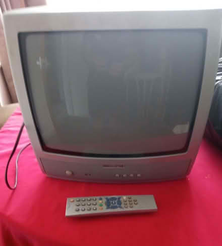 Photo of free tv colour portable 12inch (Claregate WV6) #1