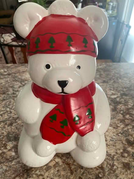 Photo of free Polar bear cookie jar (New Egypt, 08533) #2