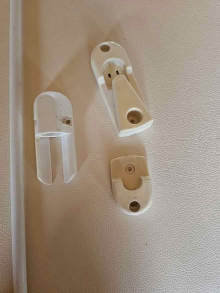 Photo of free Lindam adjustable stair gate (SW16 (streatham common)) #3