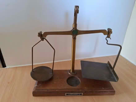 Photo of free 8 oz scales - no weights (Helton CA10) #1