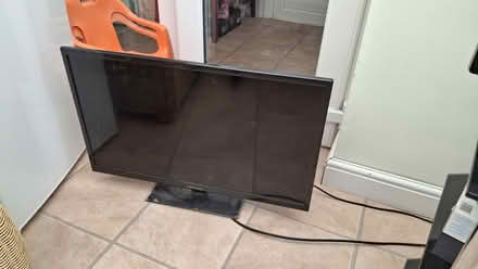 Photo of free 32 inch tv's (Ellesmere port, Chester) #3
