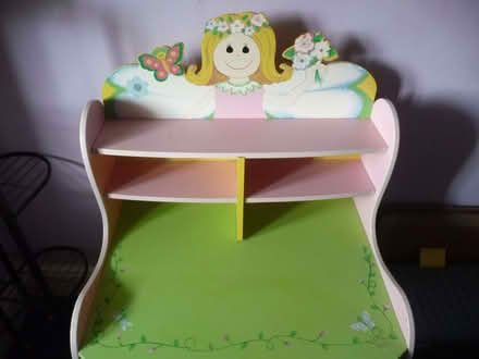 Photo of free Childs Desk (Lightpill GL5) #1