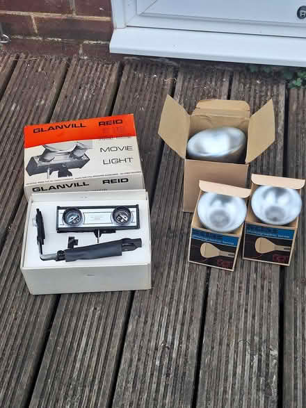 Photo of free Vintage Cine Light Box plus bulbs (Bedhampton PO9) #1