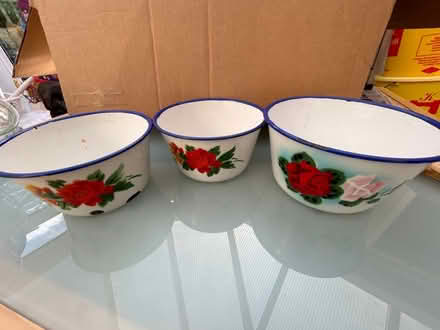 Photo of free #3. Enamelled Bowls set of 3 (Ladybridge) #1