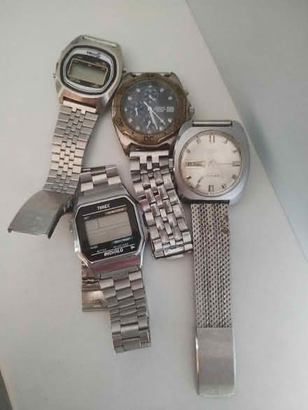 Photo of free 4 Old not working watches (Orwell SG8) #1