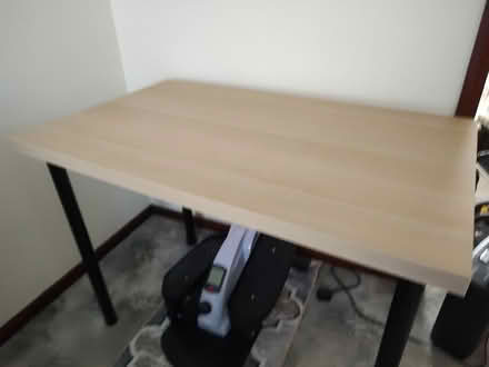 Photo of free Table (Eaton Bray LU6) #1