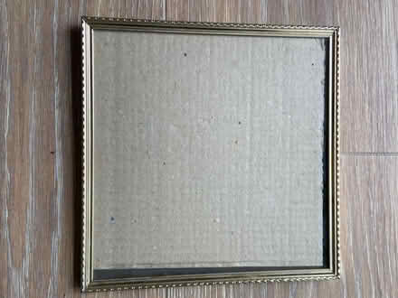 Photo of free Picture frame gold metal square (Weeke, Winchester SO22) #1