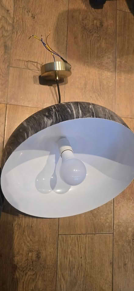 Photo of free Light shade with lamp (Lu40tr) #2