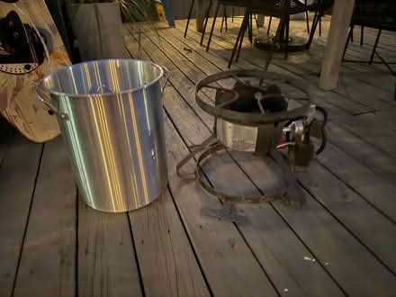 Photo of free Propane burner and large pot (Eckington) #1