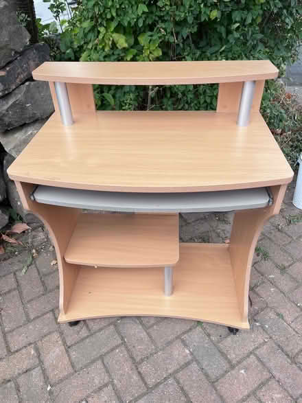 Photo of free Computer desk (Wrenthorpe WF2) #1