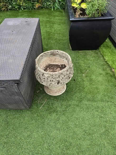 Photo of free Stone planter (Warlingham CR6) #1