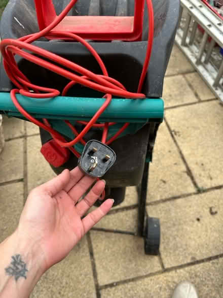 Photo of free Bosch garden shredder (Bletchley MK3) #4