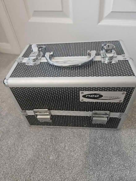 Photo of free Cosmetics box (Frindsbury Extra ME2) #1