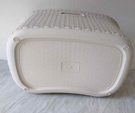 Photo of free Lakeland Ltd White Plastic Laundry Basket (Dunblane FK15) #3