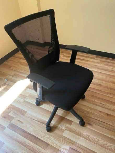 Photo of free Office chair (Northern Westchester) #1