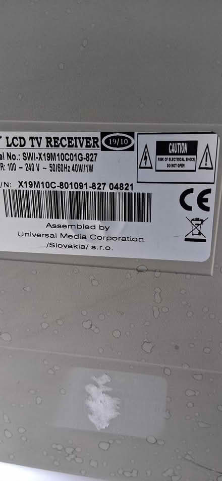 Photo of free Swisstec 19" portable TV (Monkspath Solihull B91) #3