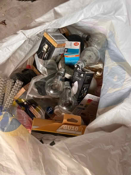 Photo of free Flex cables with various electrical bits (Solihull B90) #2