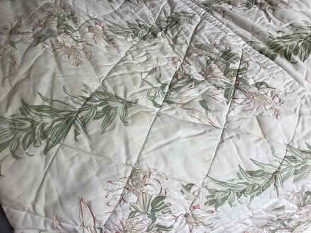 Photo of free Laura Ashley Quilt with Side Skirts (Horspath OX33) #1