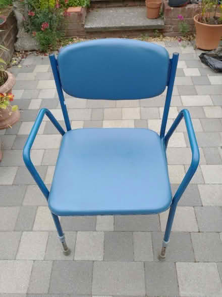 Photo of free Commode (Oaklands, Welwyn AL6) #1