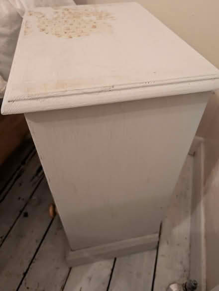 Photo of free 2 bedside cabinets (Ruislip HA4) #4