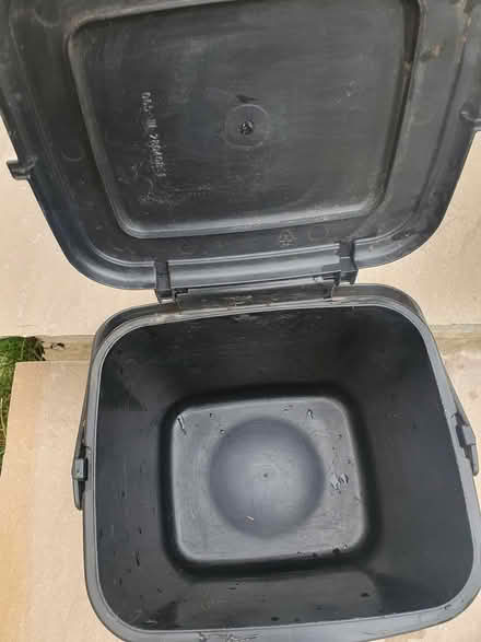 Photo of free Small food caddy (Maidenhead, SL6 4) #3