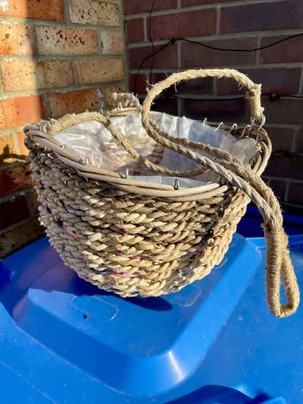 Photo of free Hanging basket (IP5) #1