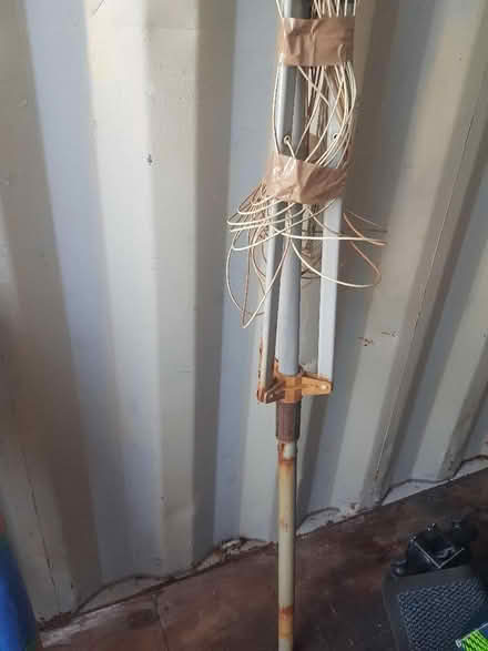 Photo of free Rotary washing line (Pengam NP12) #2