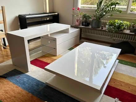 Photo of free Furniture (Lausanne gare) #3