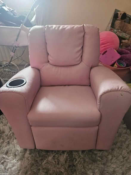 Photo of free Pink children's recliner (L20) #1