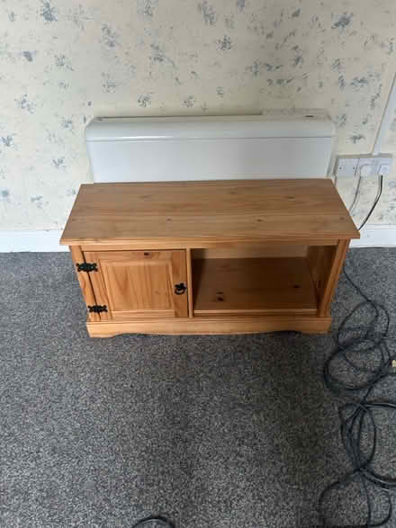 Photo of free Tv cabinet (S18 Dronfield) #1