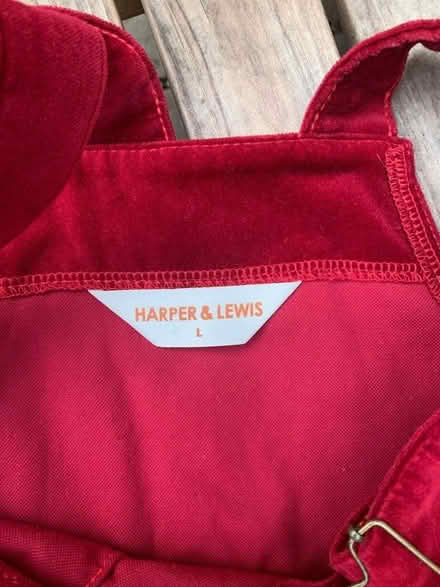 Photo of free “Harper & Lewis “ Dungadress Pinafore Velvet L (Northfield B31) #4