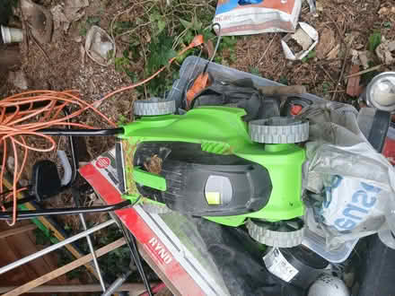 Photo of free Almost new lawnmower (Snaresbrook E11) #1