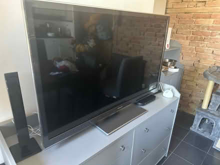 Photo of free Tv (Eltham SE9) #1