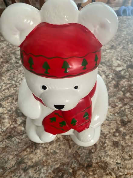 Photo of free Polar bear cookie jar (New Egypt, 08533) #1