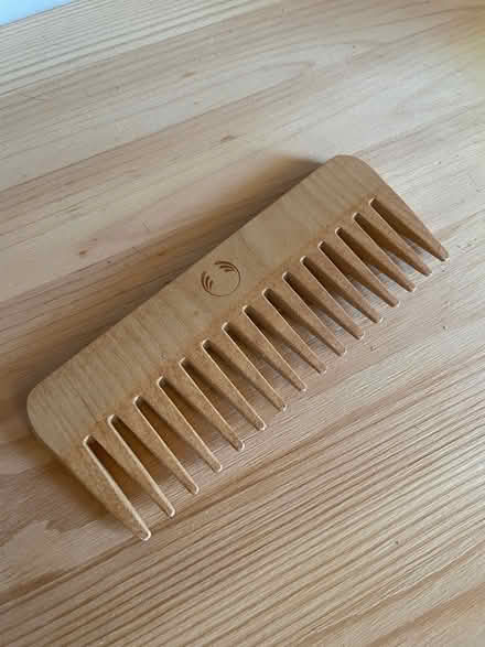 Photo of free Body Shop wooden comb VGC (West Bridgford NG2) #1