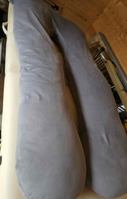 Photo of free Large maternity pillow (SW16 (streatham common)) #2