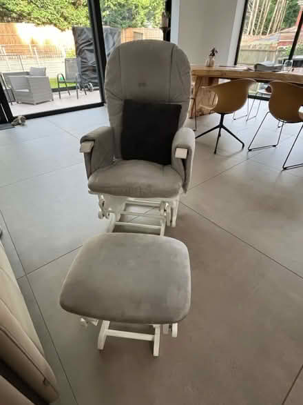 Photo of free rocking chair and footrest (Salford M7) #1