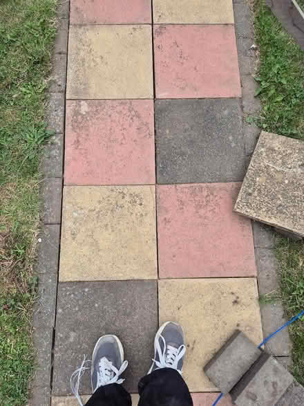 Photo of 400mm by 400mm flagstones (Thornhill, WF12) #1