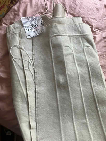 Photo of free Double electric blanket (Dunfermline KY12) #1