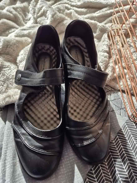 Photo of free Ladies shoes size 8 (Wolverhampton WV10) #2