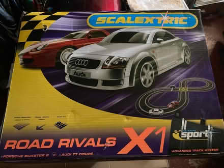 Photo of free Box of scalextric track (Duffield DE56) #1