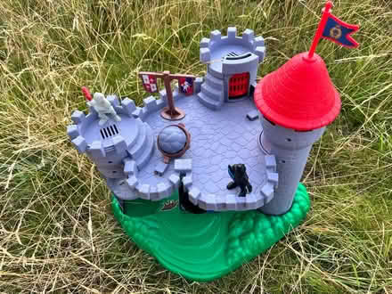 Photo of free Toy castle (Berkhamsted HP4) #1