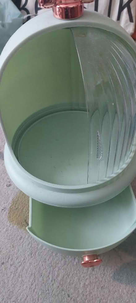 Photo of free Make up/storage desktop (Lower Weston) #2