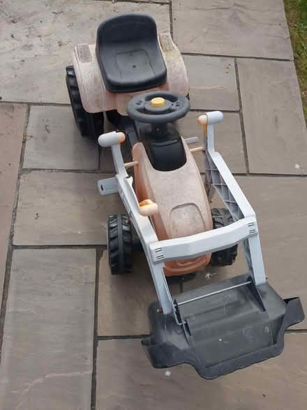 Photo of free Kids pedal play digger (Carlton WF3) #2