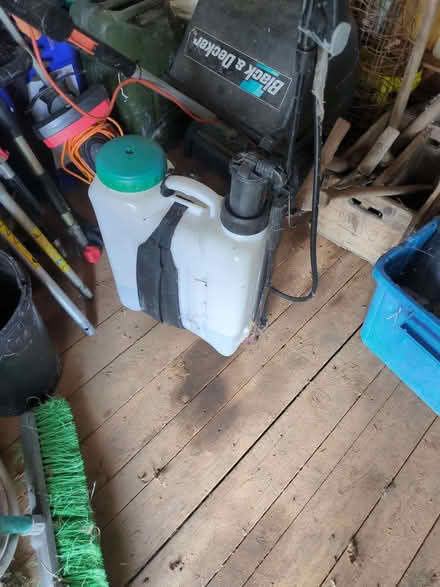 Photo of free Manual pump sprayer (Bradley ST18) #1